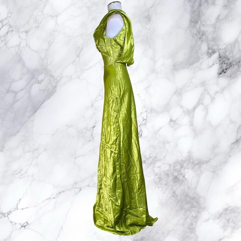 House of Harlow 1960 xREVOLVE Antonia Gown - Green - Picture 3 of 9